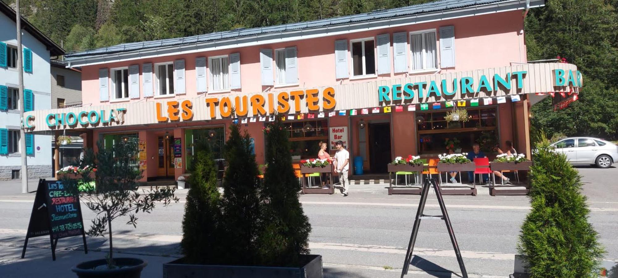 Les Touristes Hotel Chatelard Exterior photo